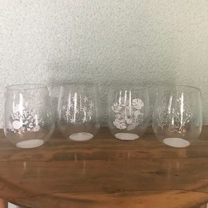 “The Girlfriend “ Acrylic stemless wineglass set
